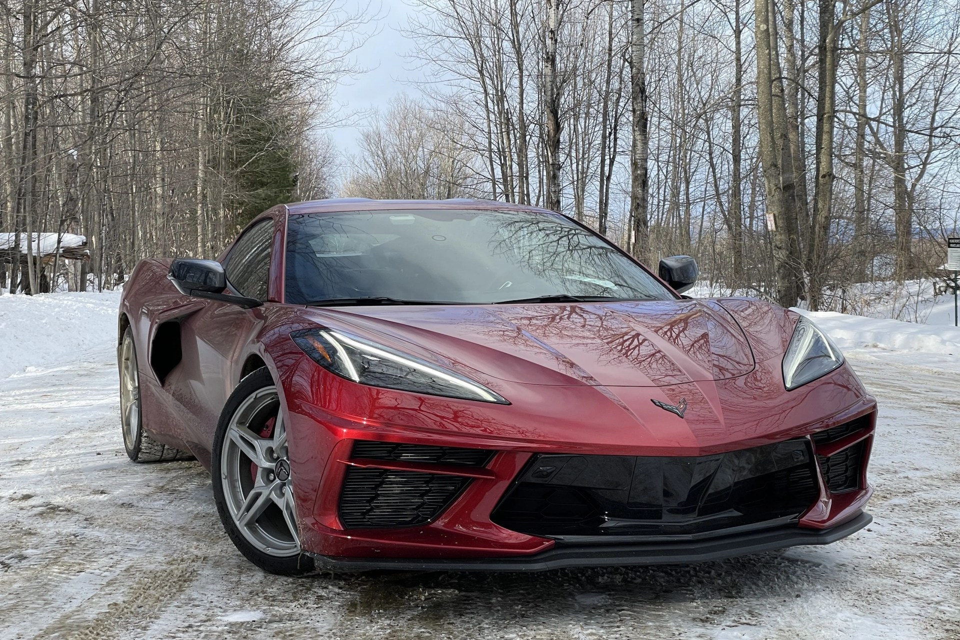 2022 chevrolet corvette stingray c8 red in winter