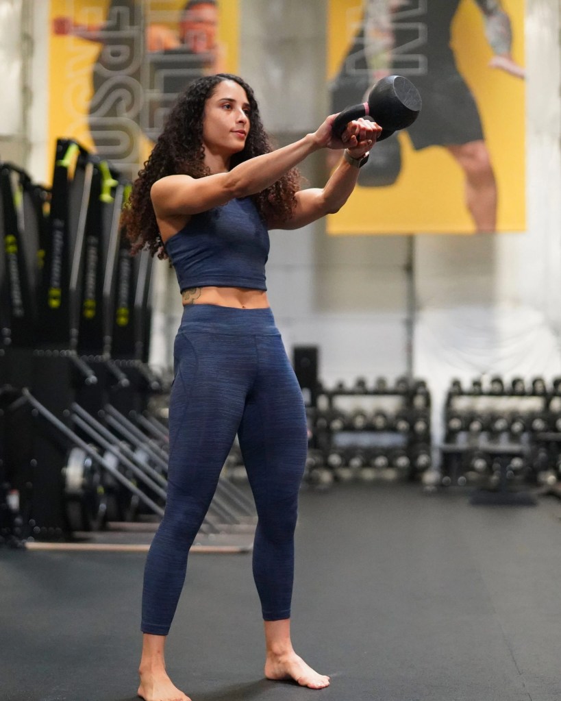francheska martinez kettlebell swing