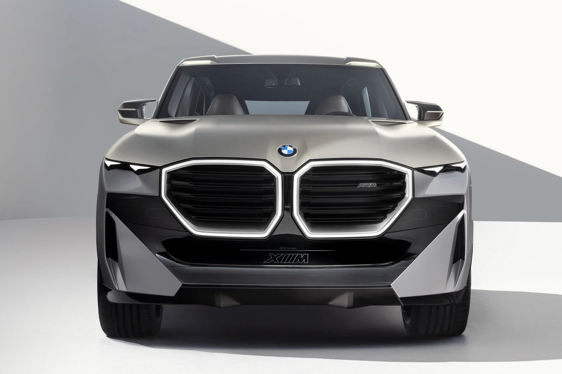 bmw xm concept front