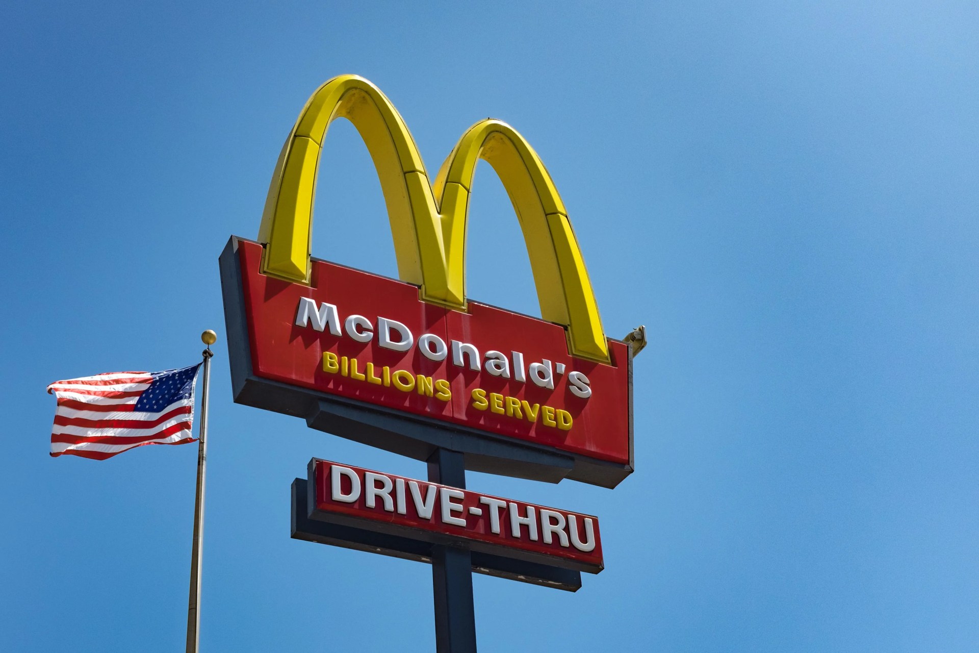 mcdonald's sign