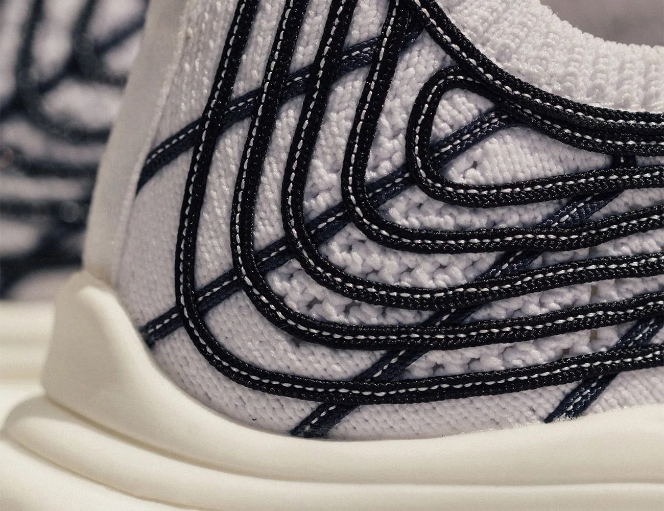 apl techloom zipline running shoes