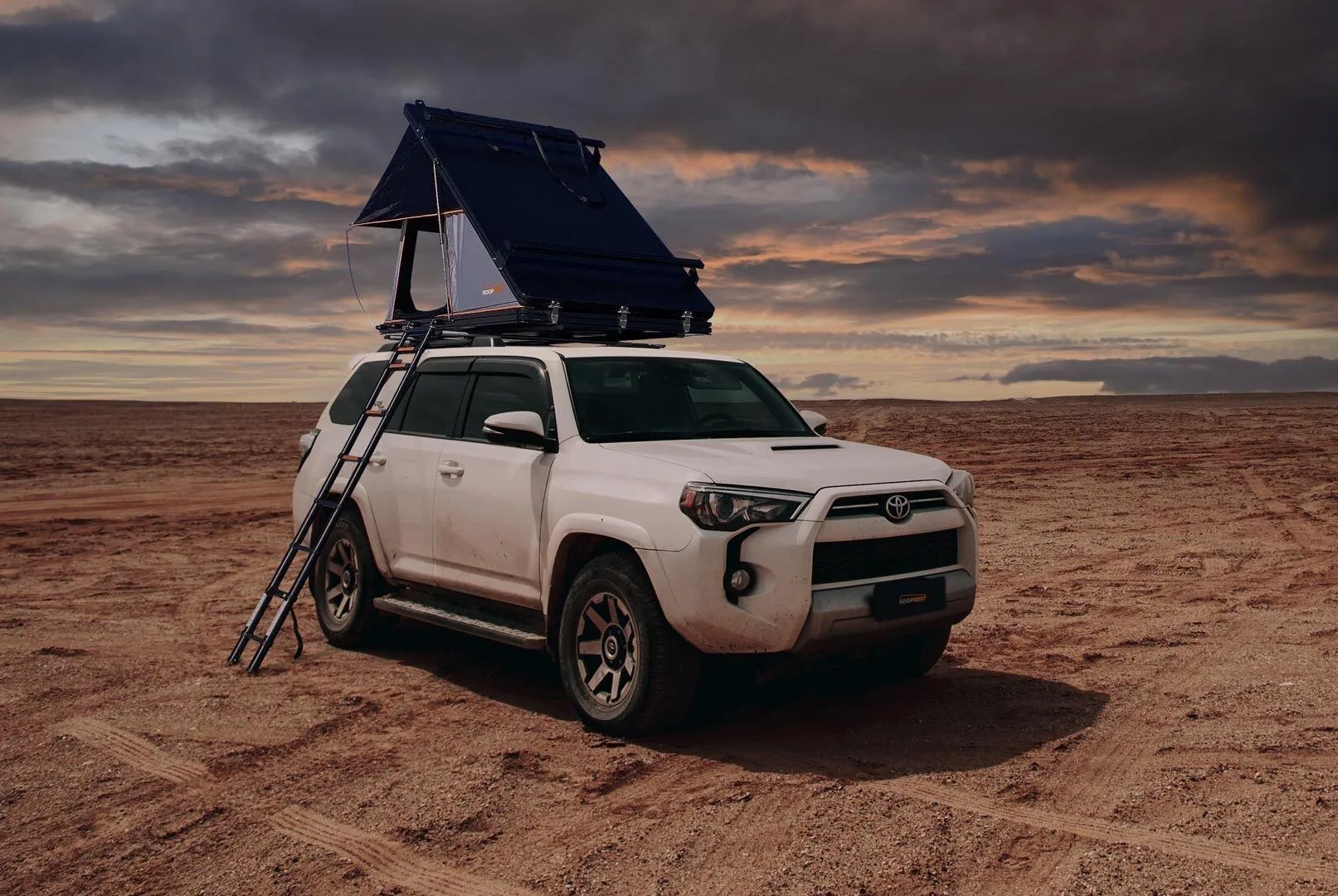 roofnest falcon rooftop tent on toyota 4runner