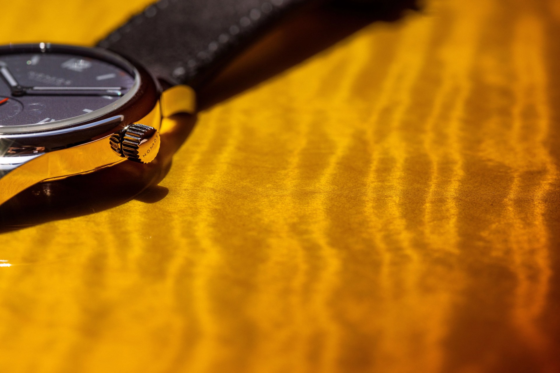nomos watch detail