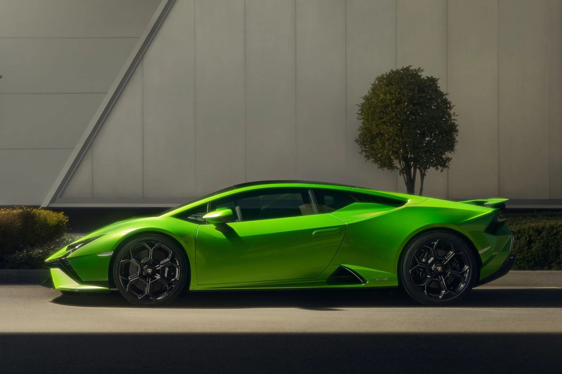 lamborghini huracan v10 technica