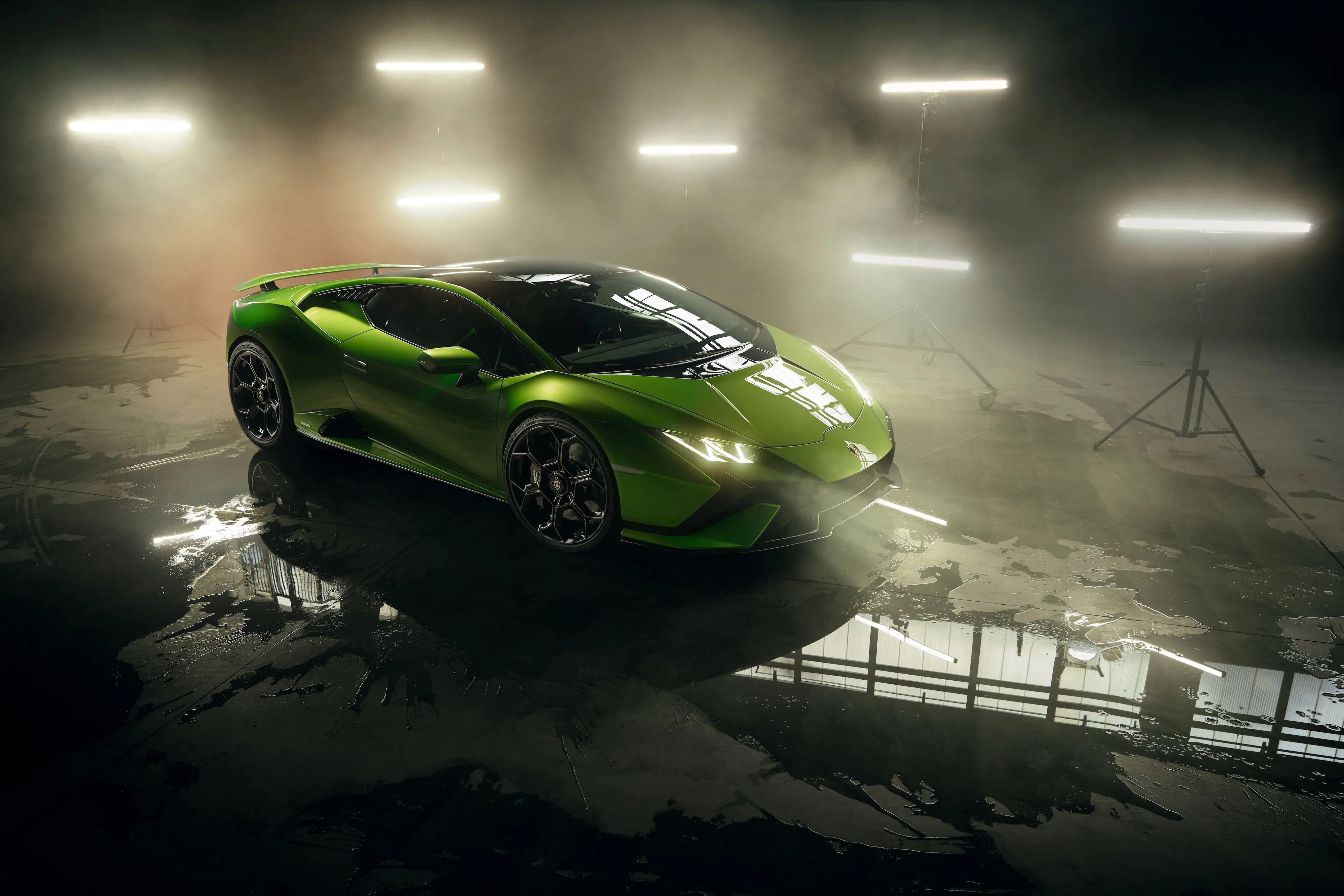 lamborghini huracan v10 technica
