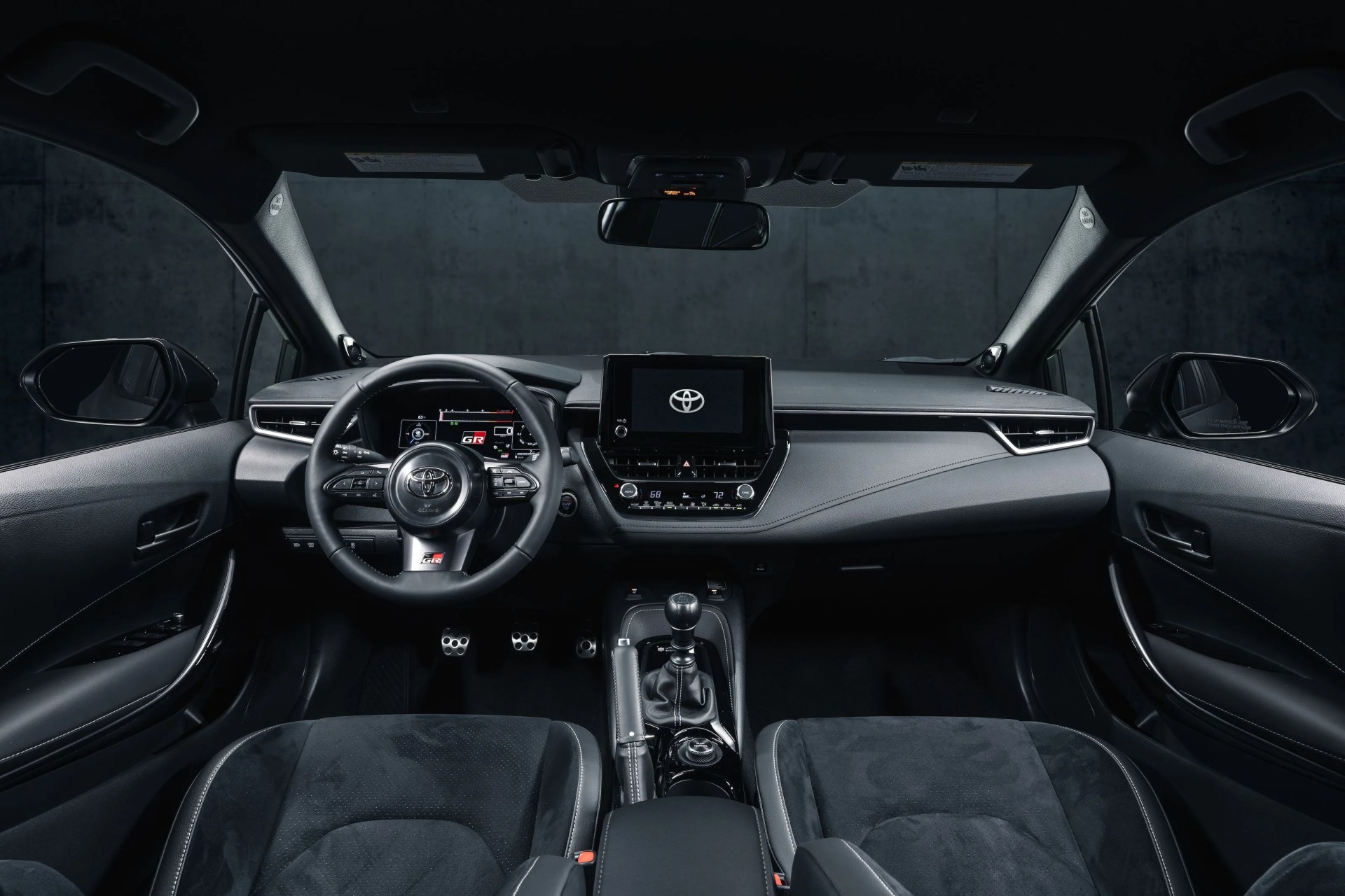 2023 toyota gr corolla hot hatch