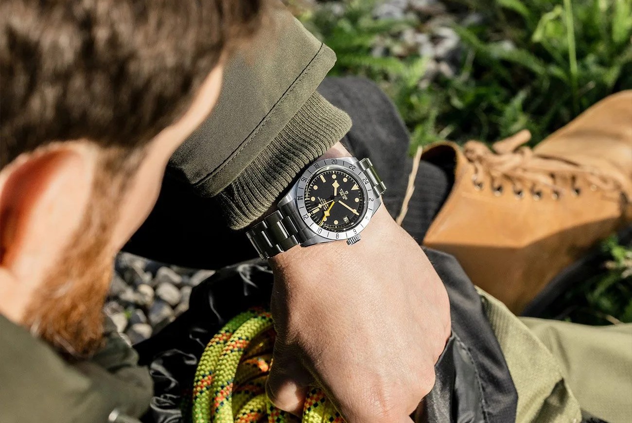 black bay pro watch