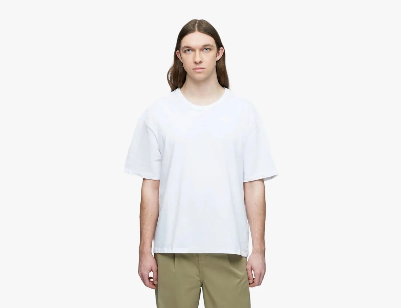 Man wearing Kotn Relaxed Crew