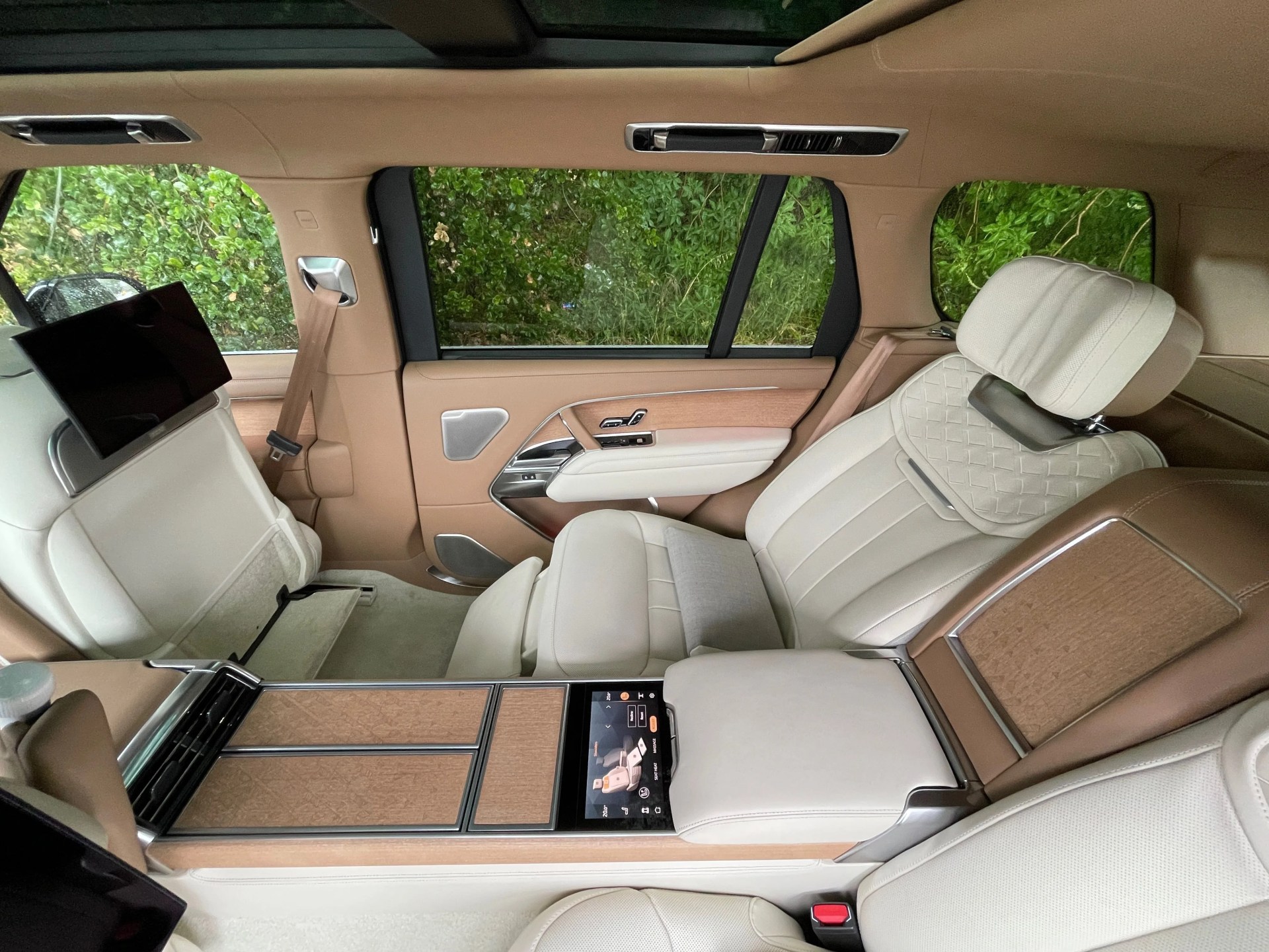 2022 land rover range rover in california