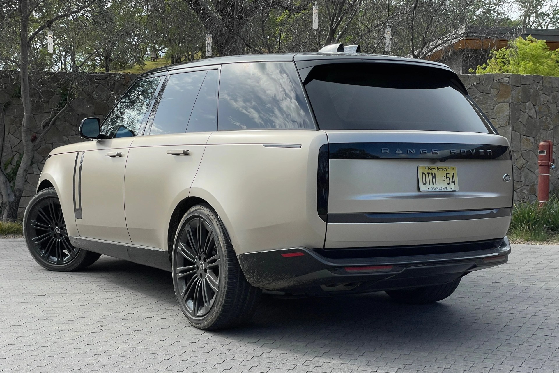 2022 land rover range rover in california