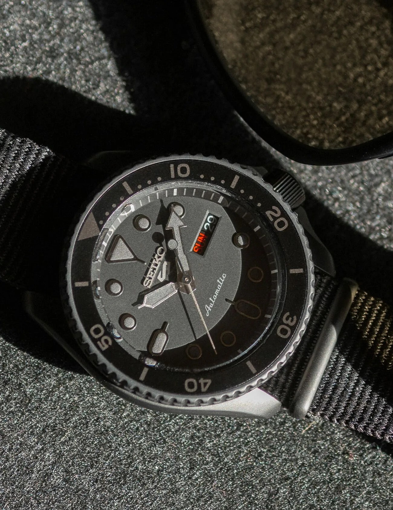 Illegible-Watches-Gear-Patrol-Amb