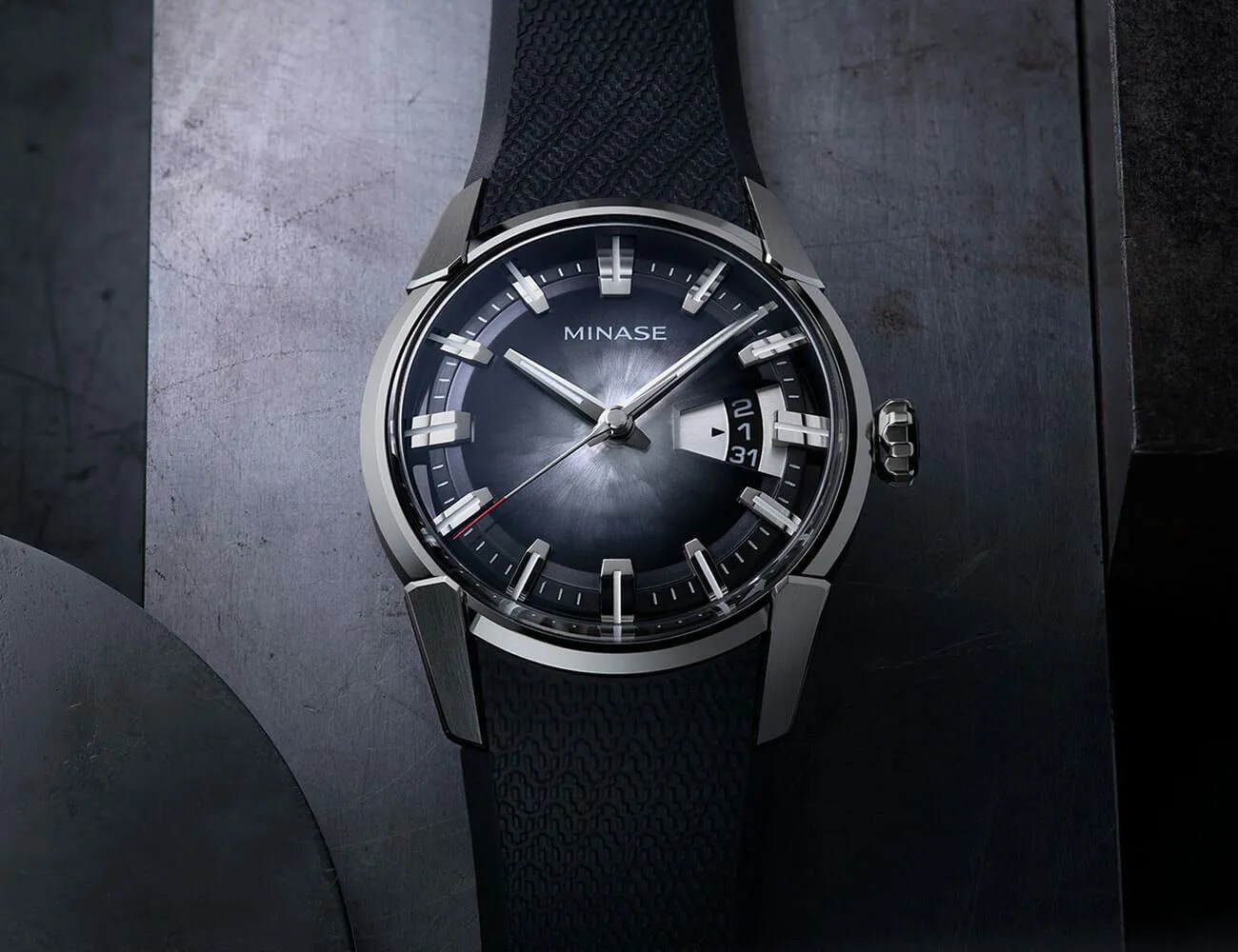Japanese-Independent-Watchmakers-gear-patrol-Minase