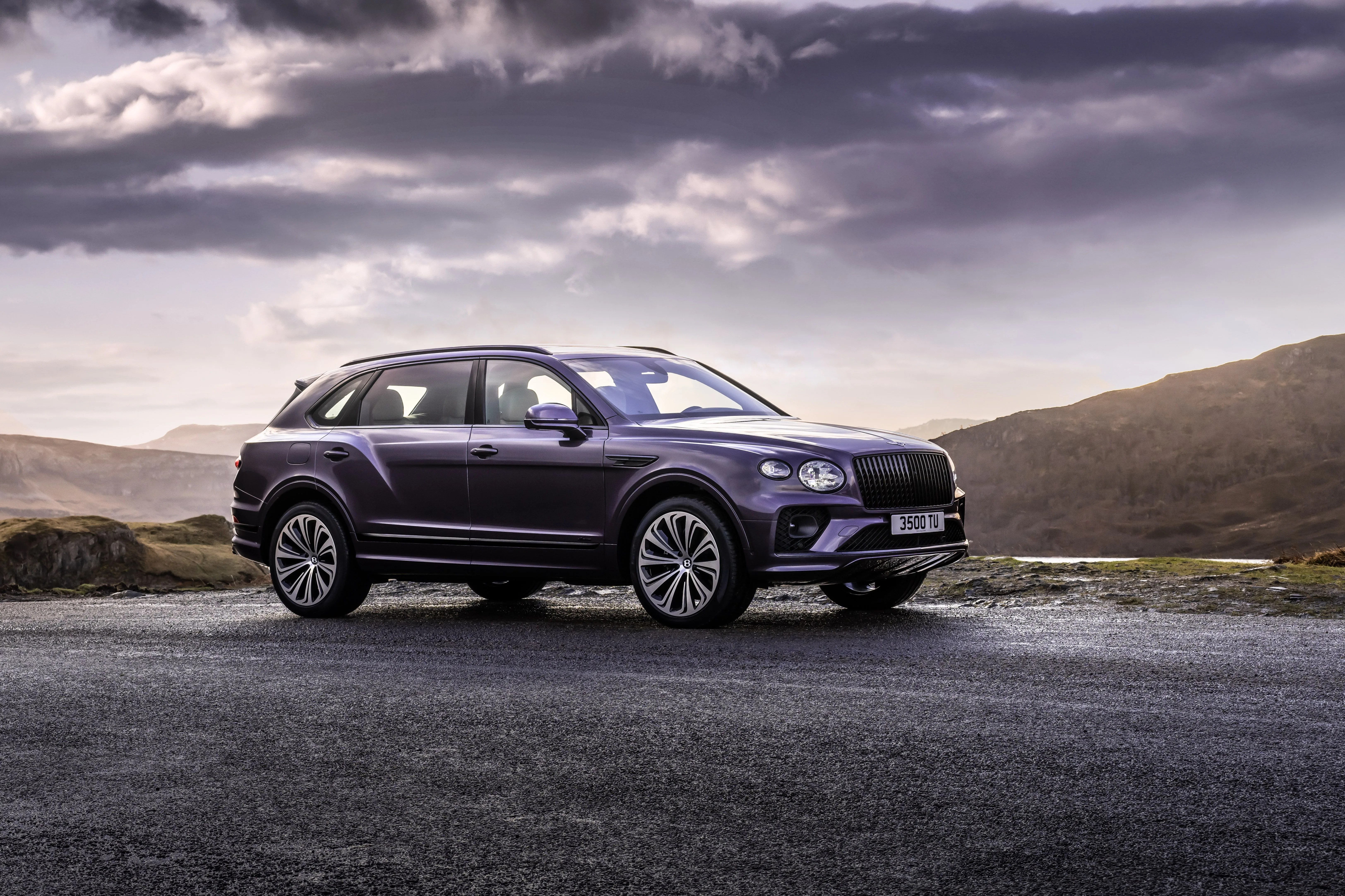 bentley bentayga extended wheelbase model