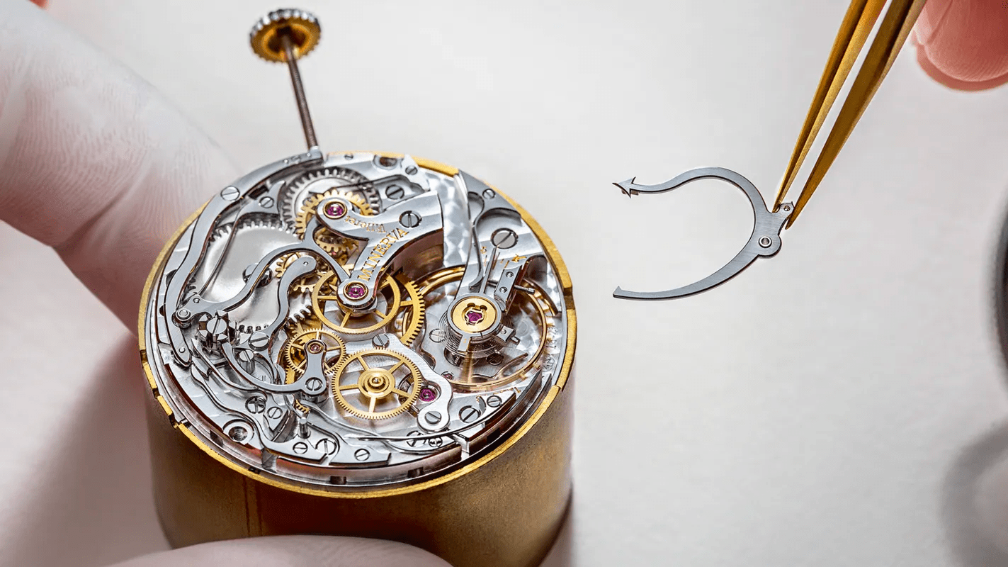 inside a montblanc watch