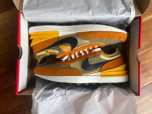nike waffle one sneaker in an open box