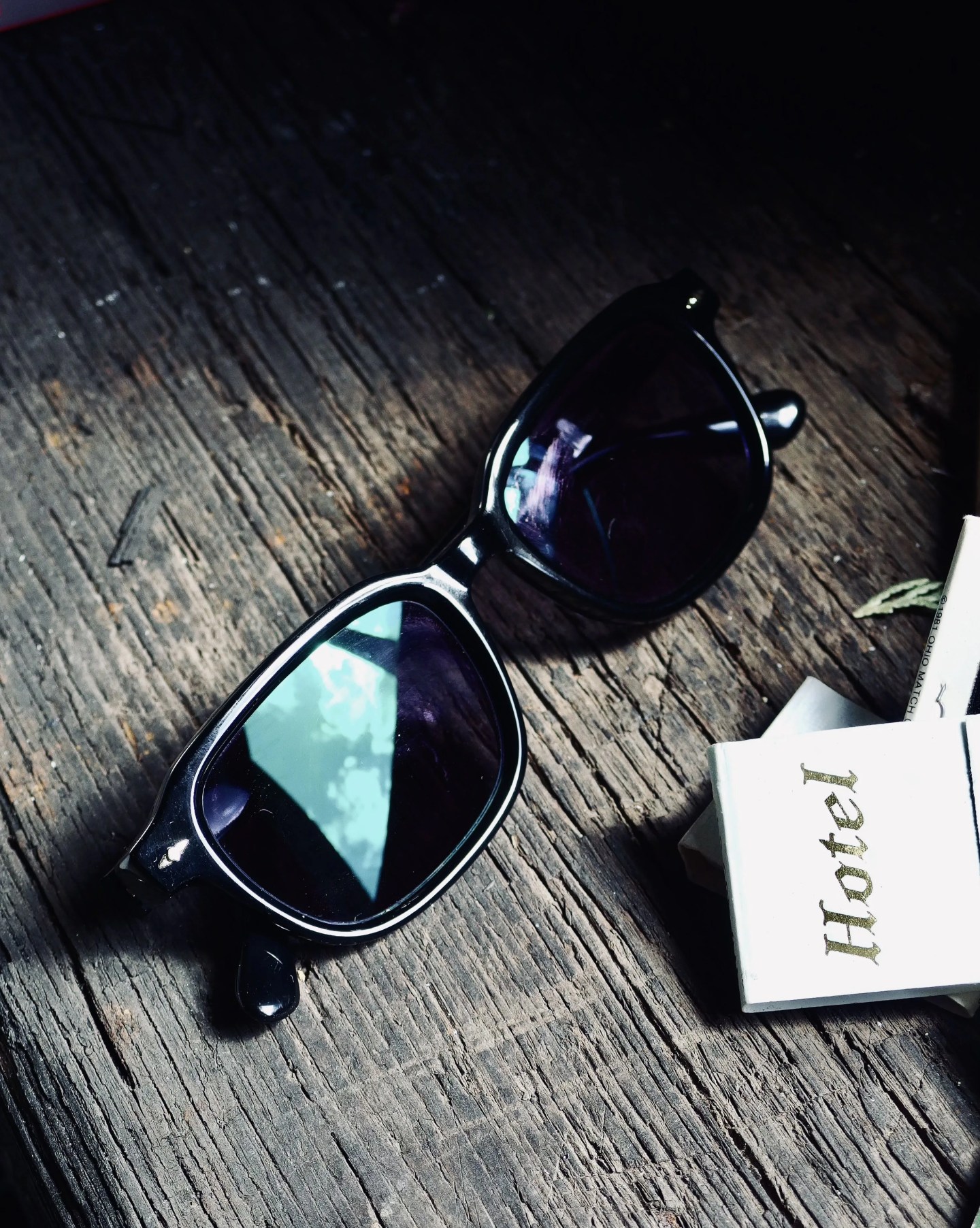 yesglasses frame folded on a shelf