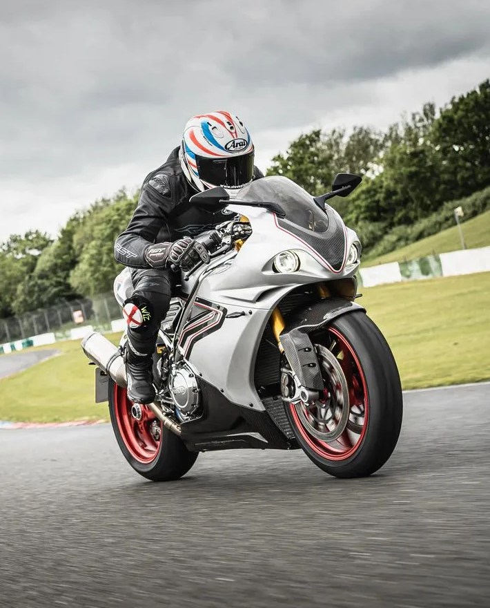 norton v4sv motorcycle