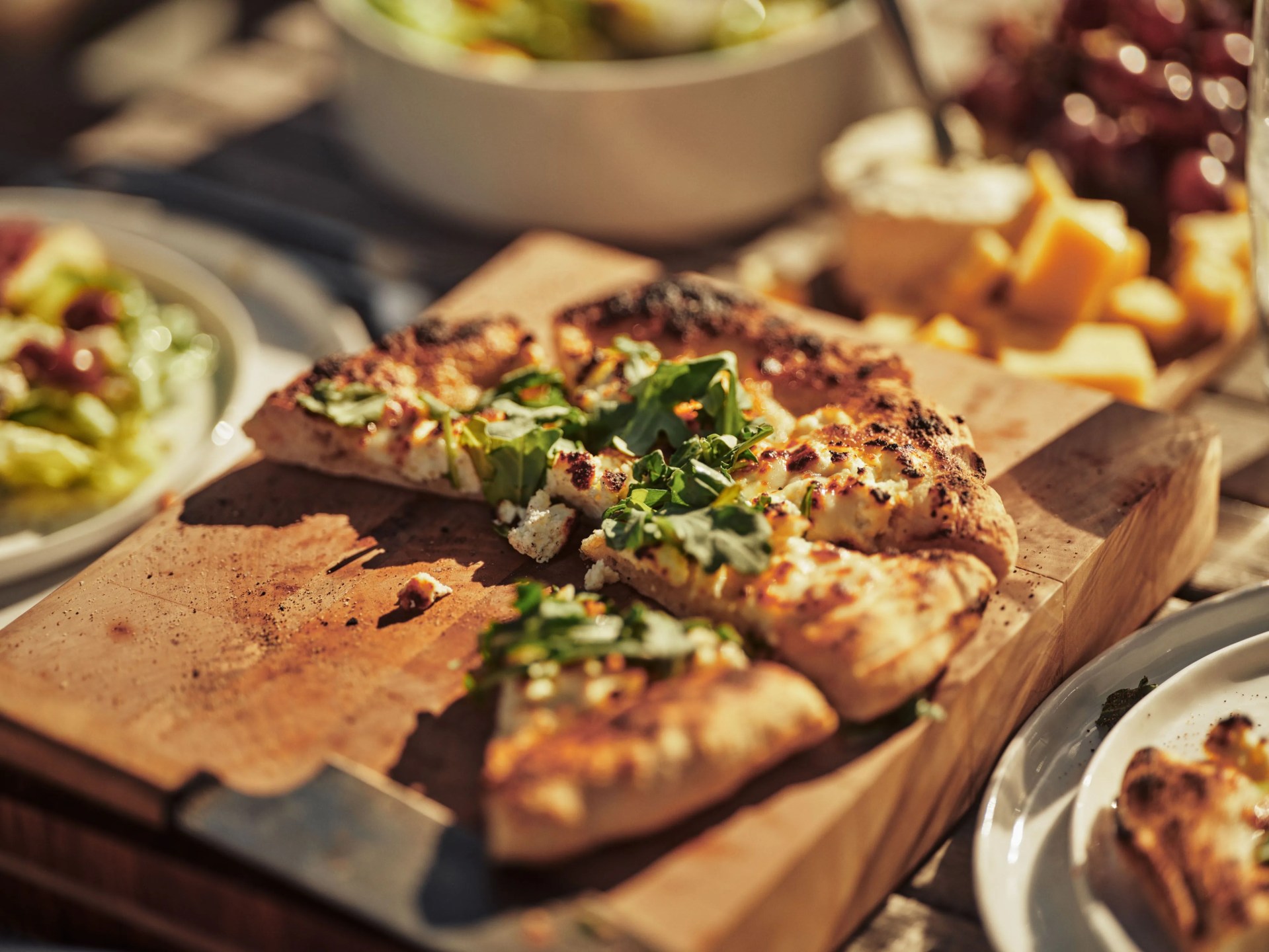 white pizza with fresh parsley