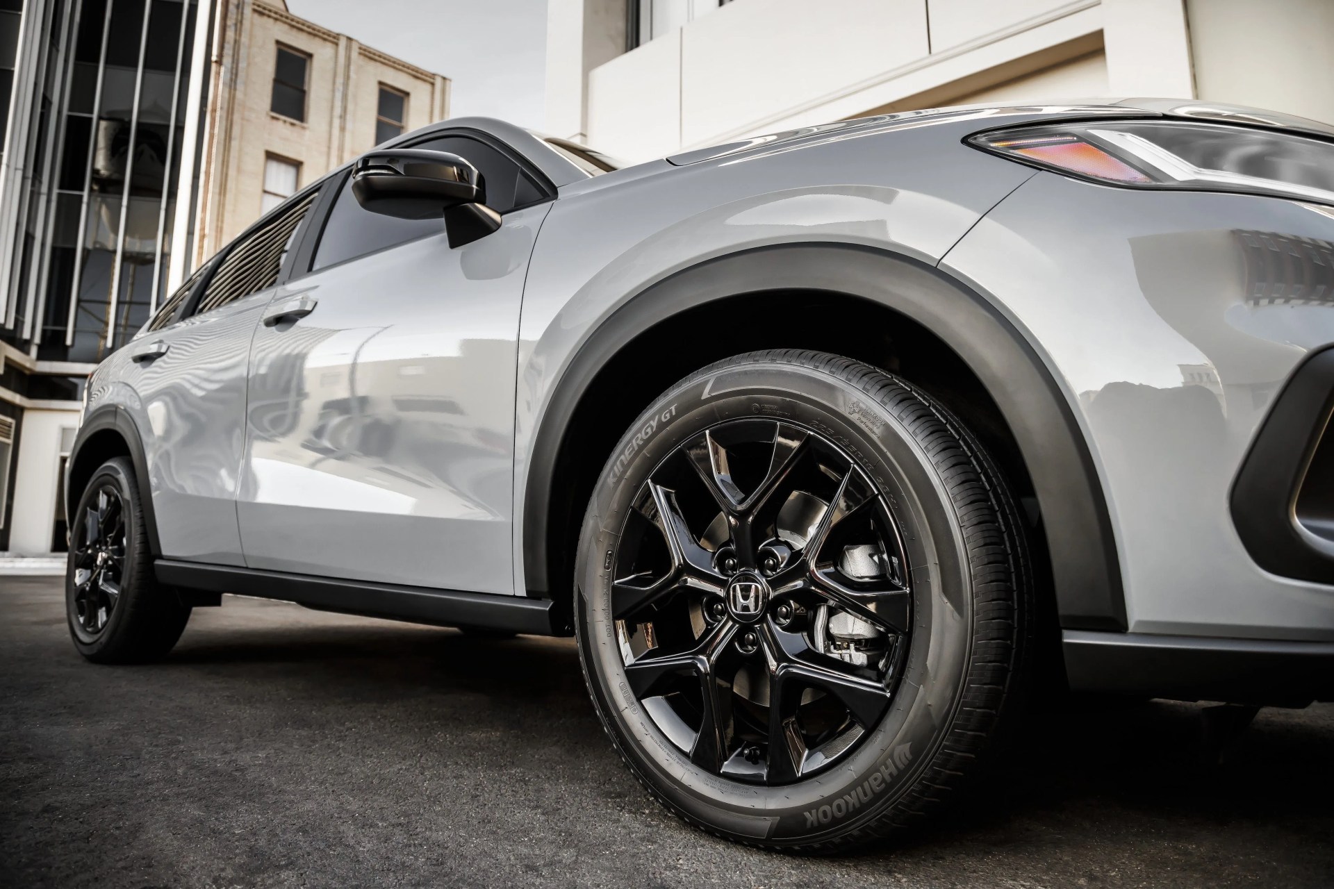2023 honda hr v crossover front tire parked in city