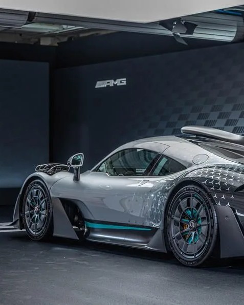 mercedes amg project one concept car