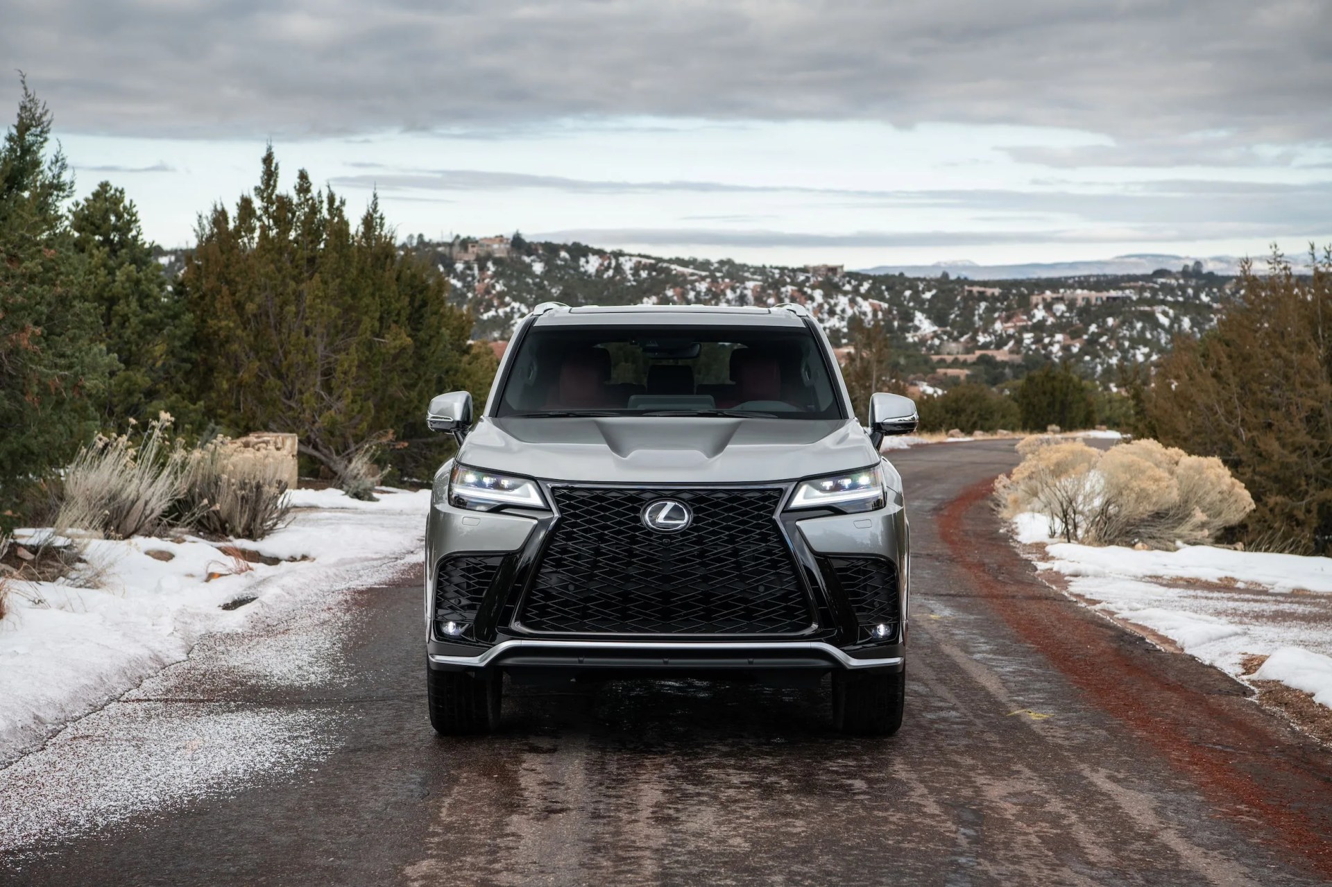 lexus lx 600