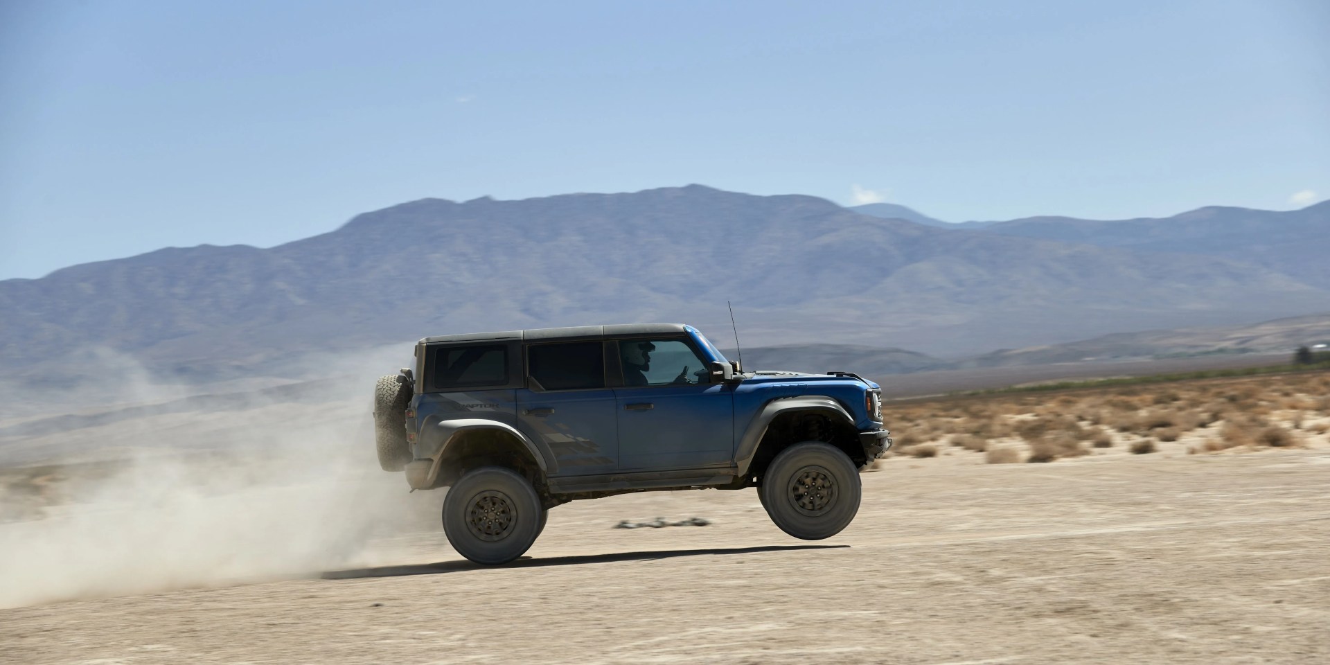 2023 ford bronco raptor jumping