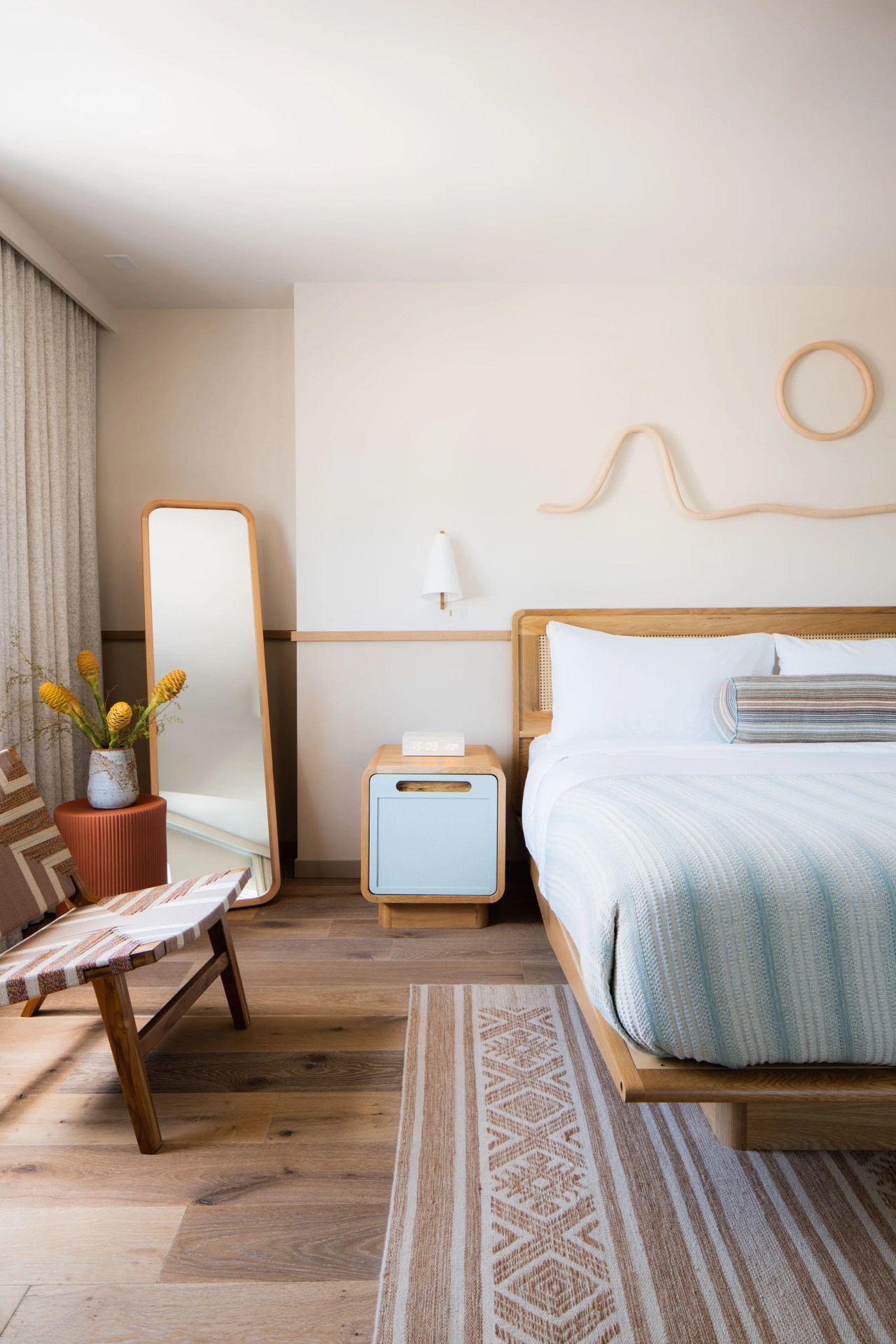 ryder hotel room