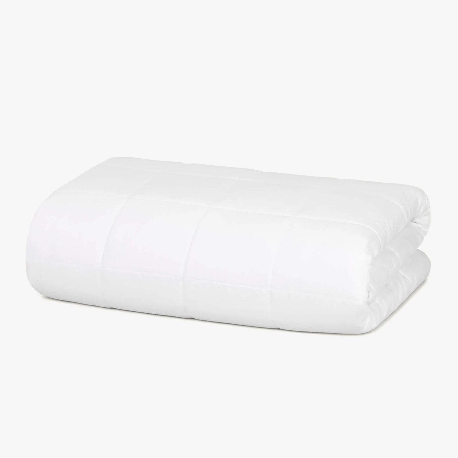 SlumberCloud Lightweight Comforter