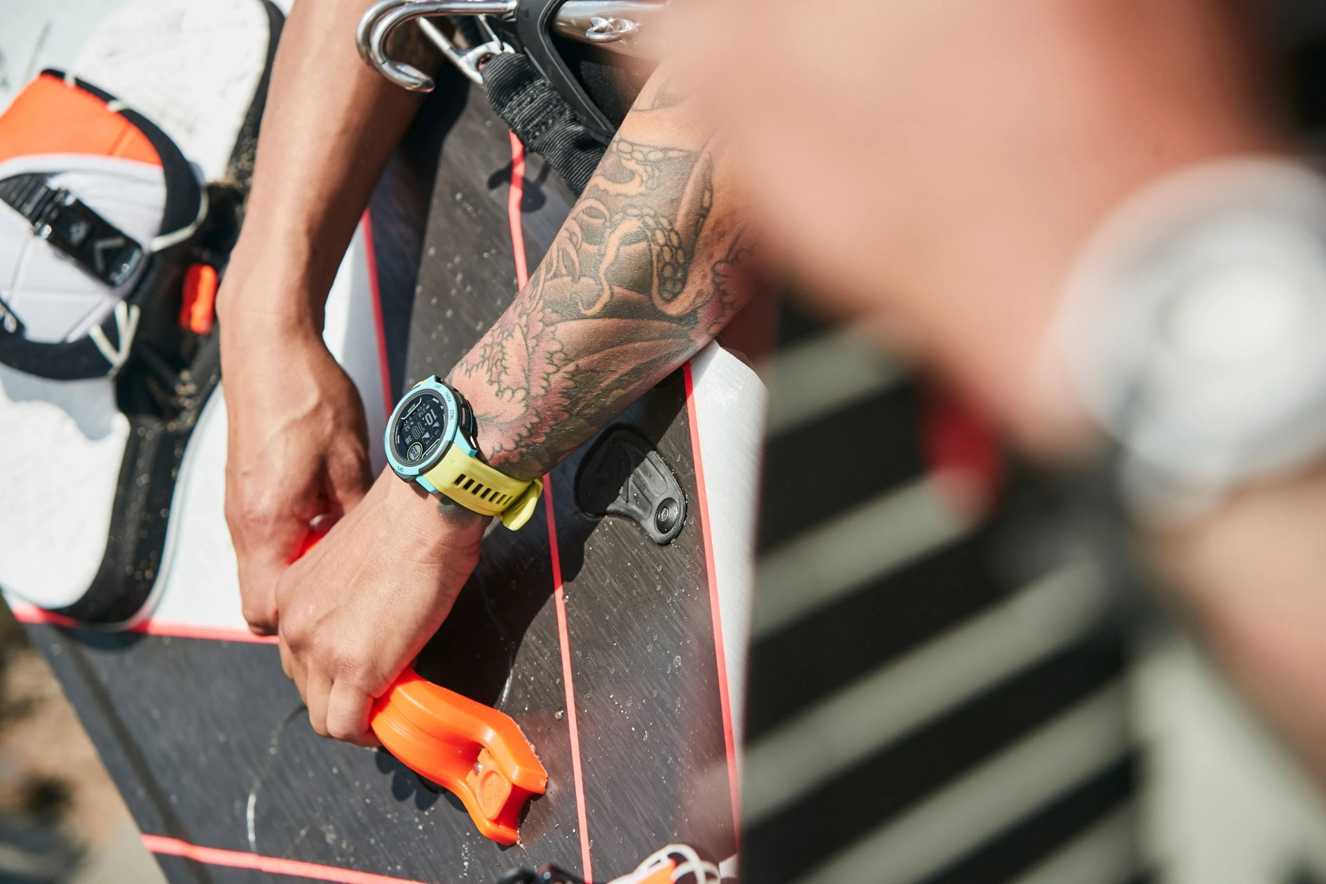 garmin instinct 2 solar surf watch