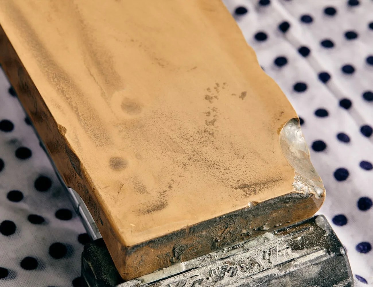 How-To-Sharpen-A-Chefs-Knife-Gear-PAtrol-inline-5