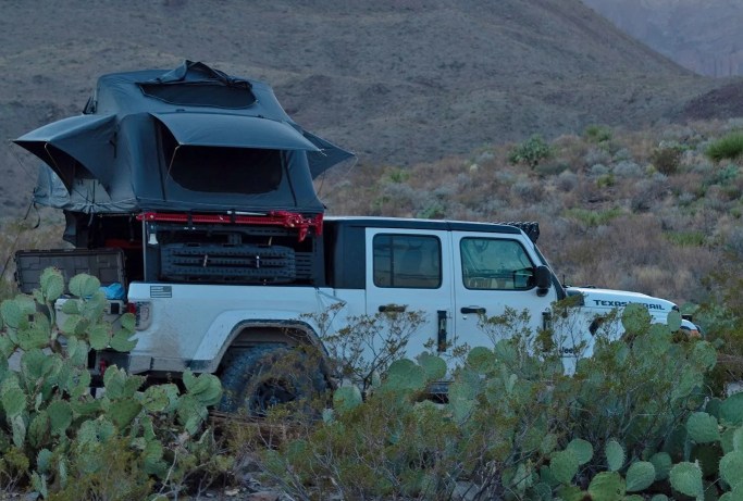 nomadic 3 rooftop tent on a jeep truck bed