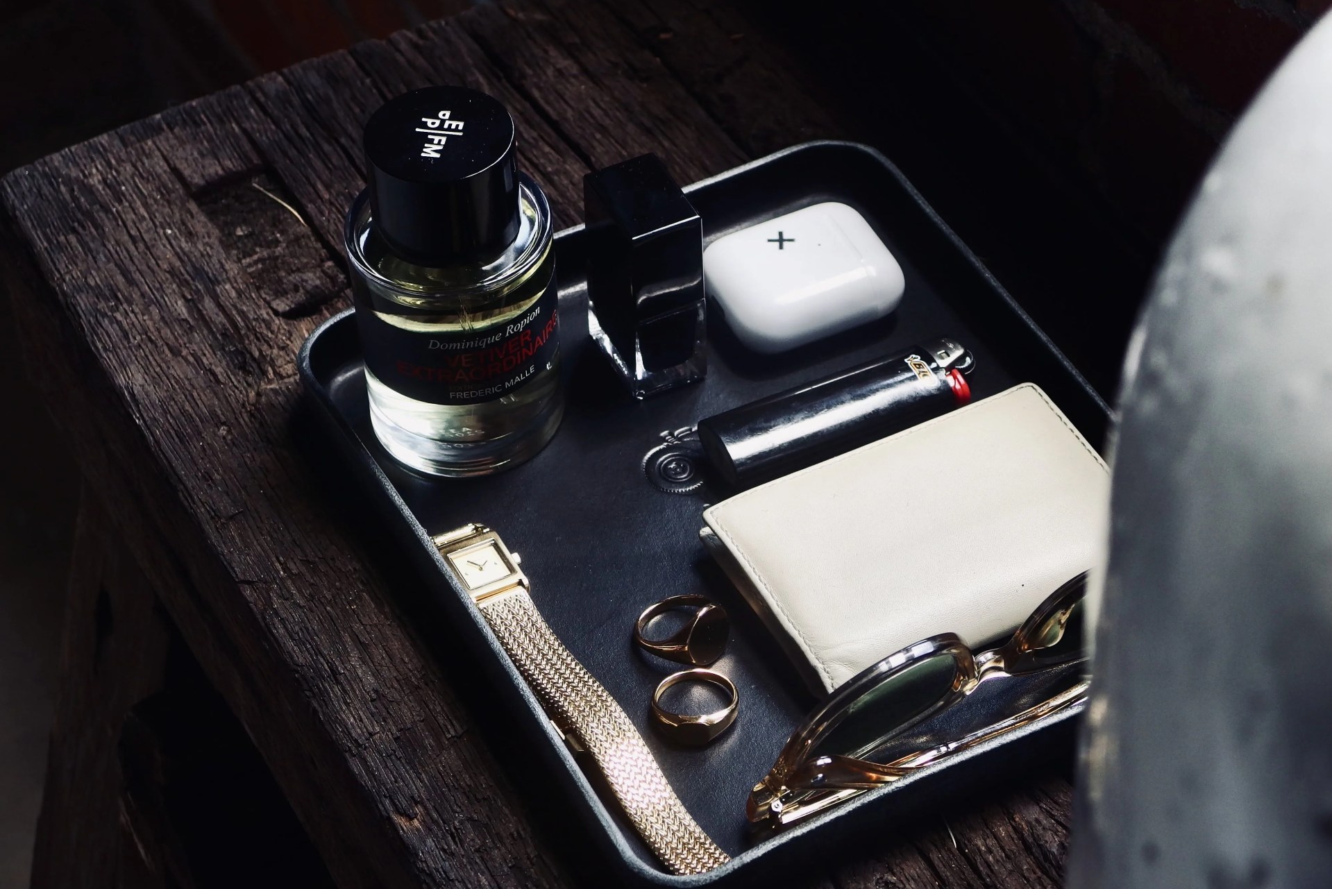 valet tray