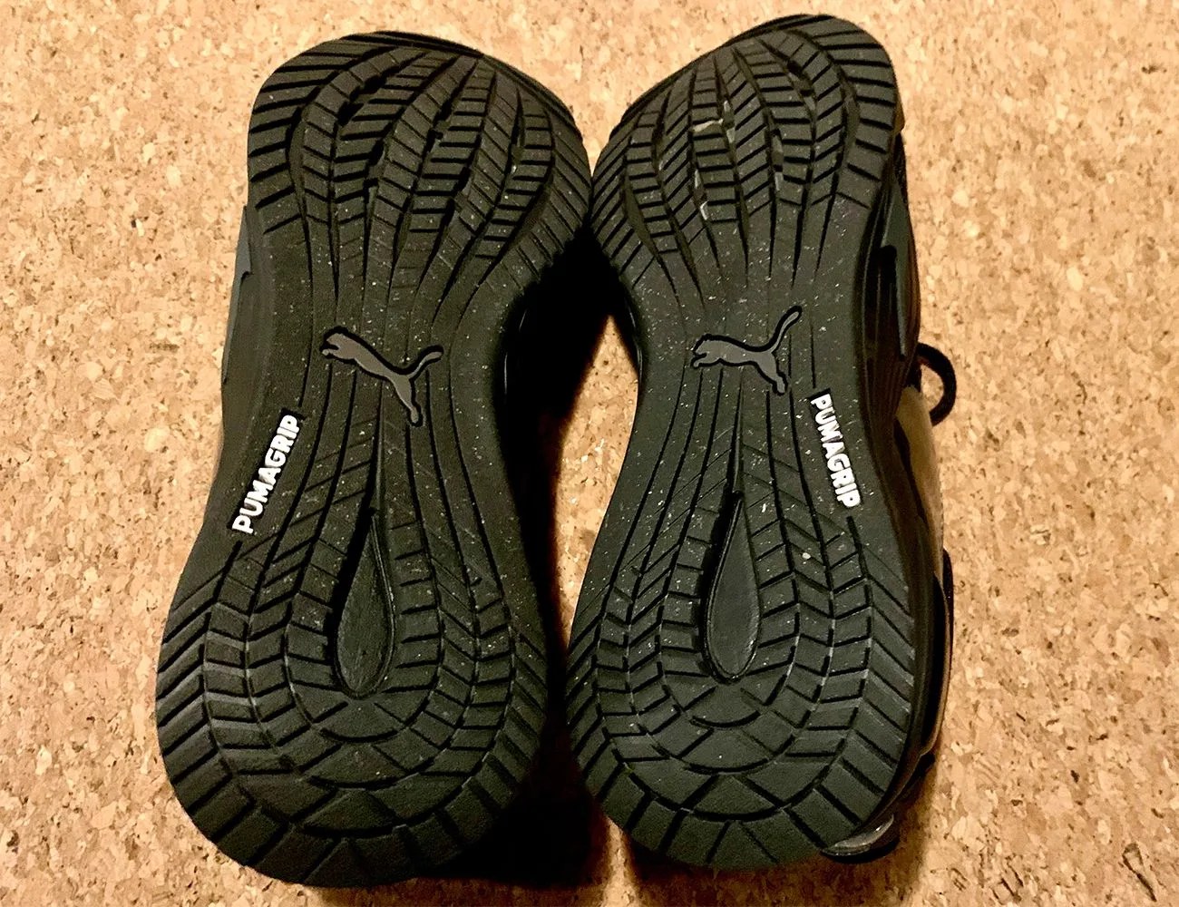 bottom of the puma fuse trainer shoes