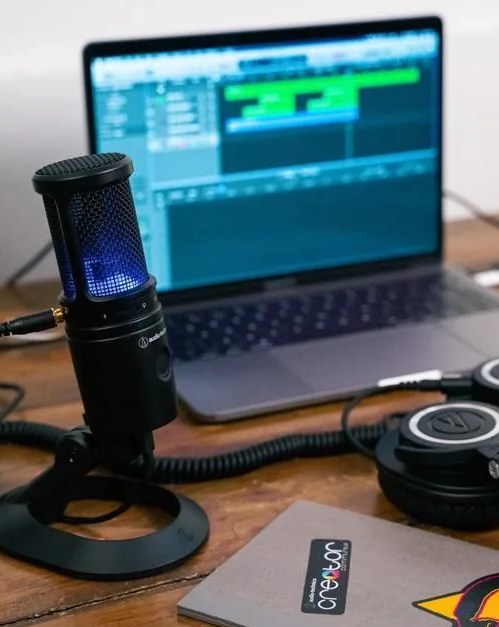 audio technica classic at2020usb condenser microphone with usb c