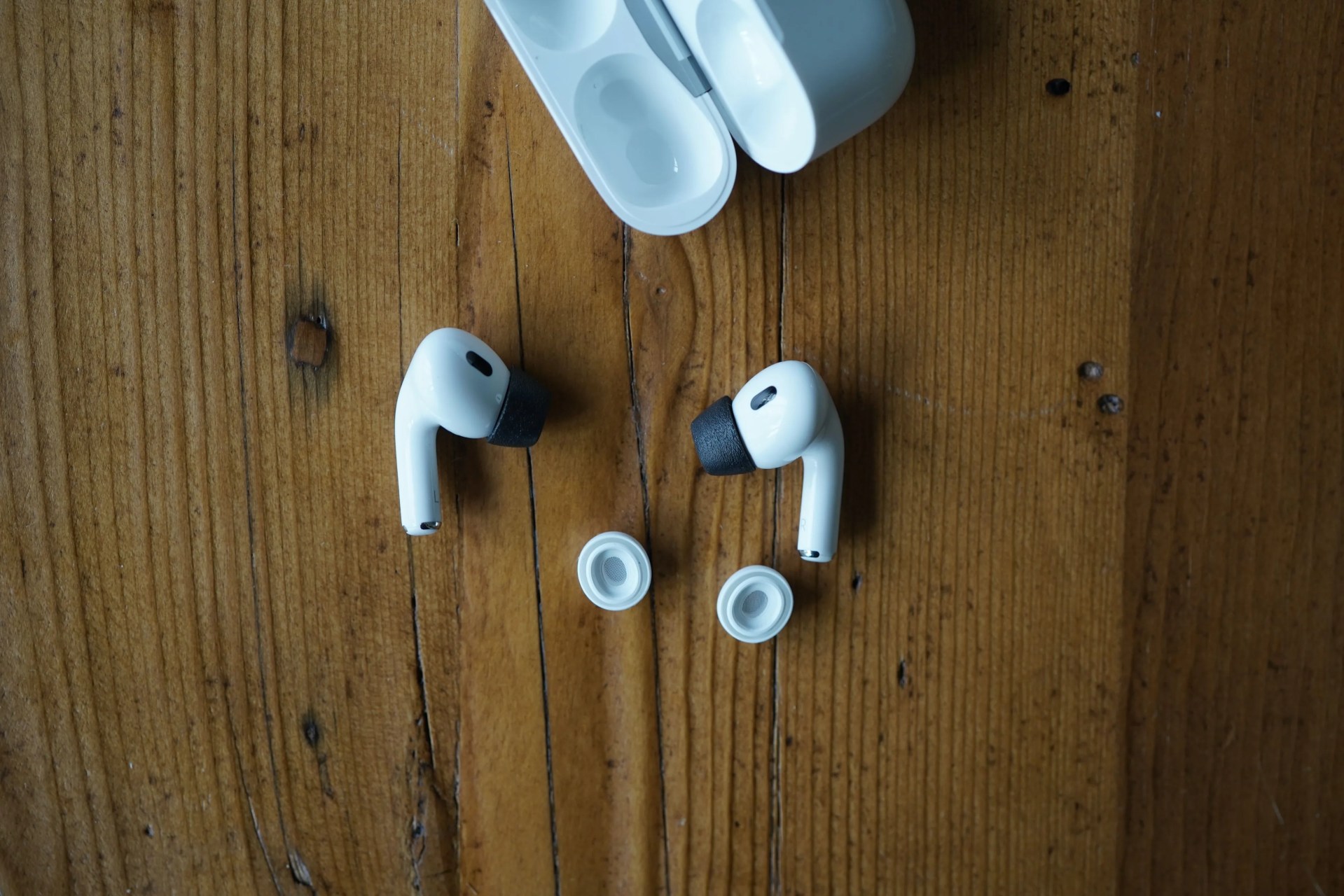 airpods comply tips
