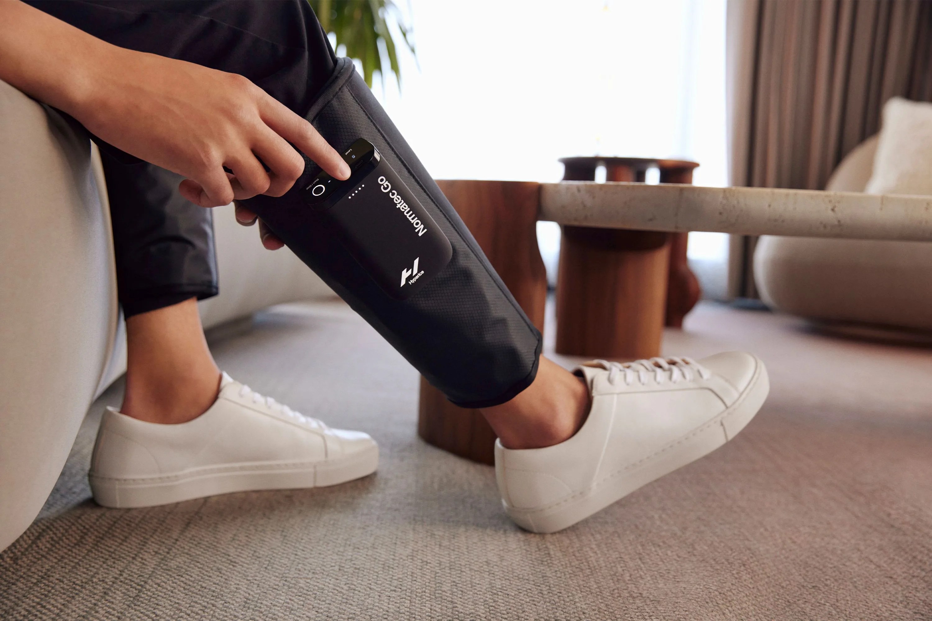 hyperice normatec go device