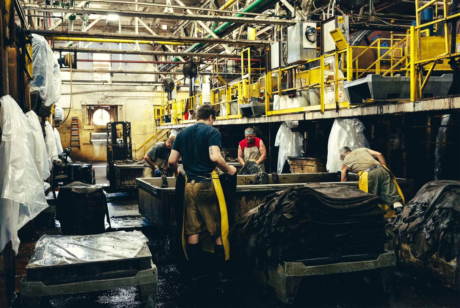 red-wing-factory-gear-patrol-slide-8