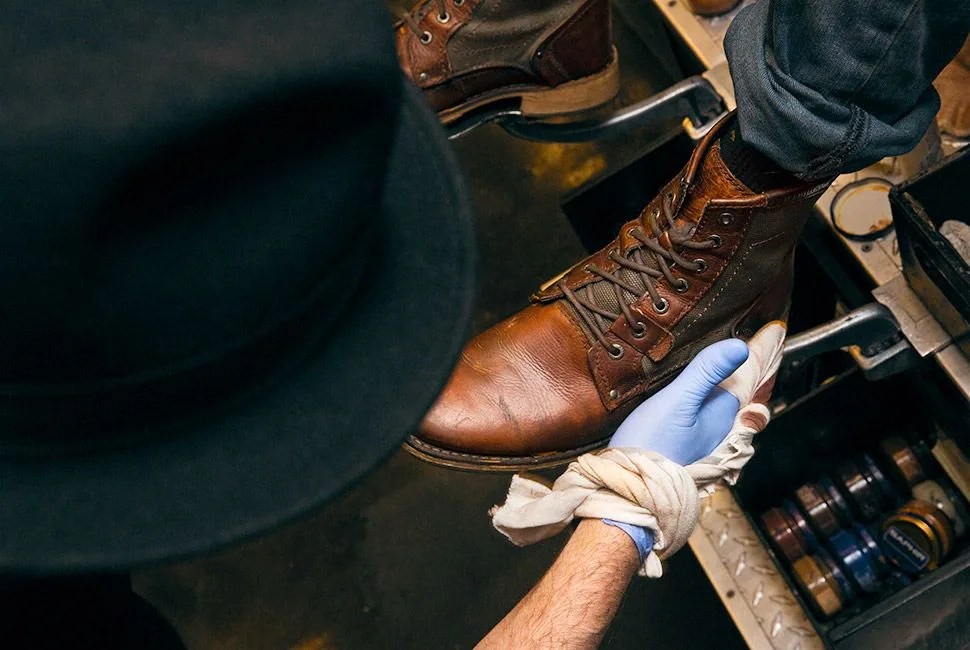 shoe shining