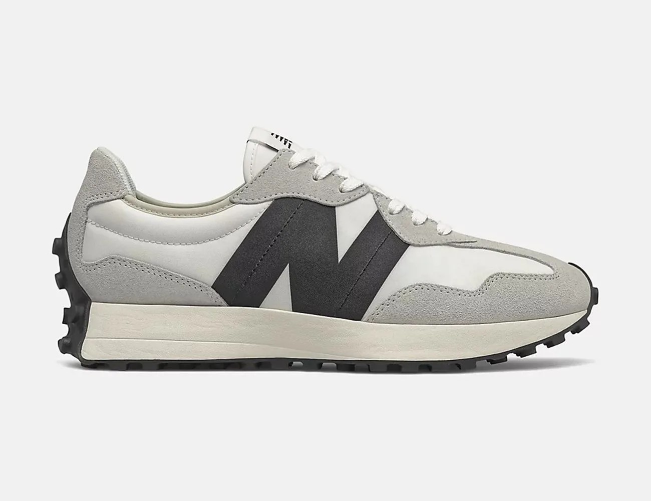 New Balance 327