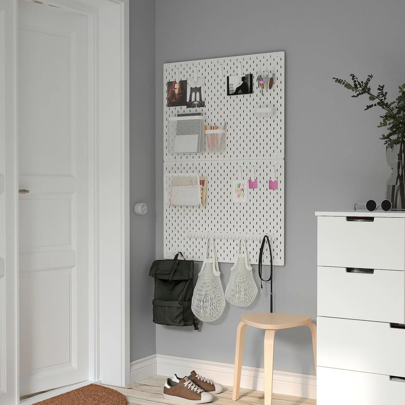 pegboard