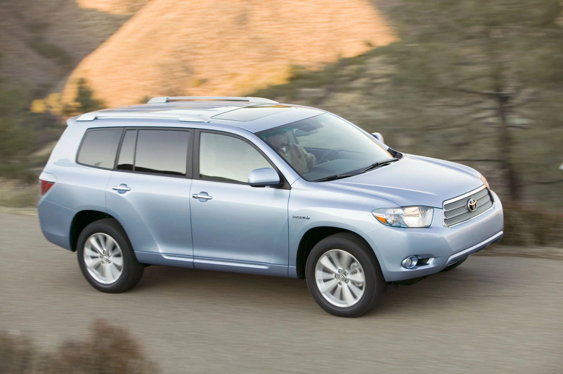 toyota highlander hybrid