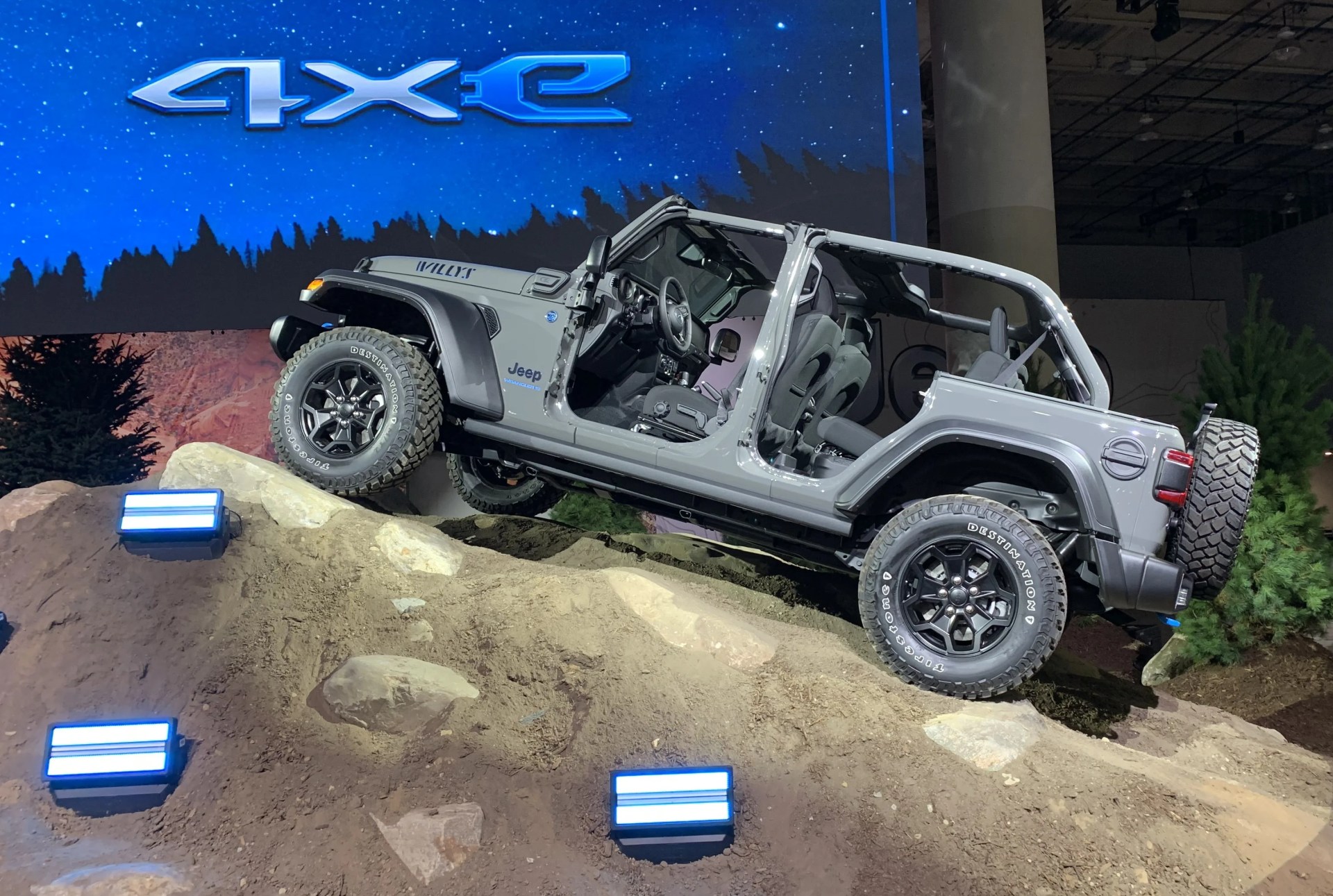 naias auto show