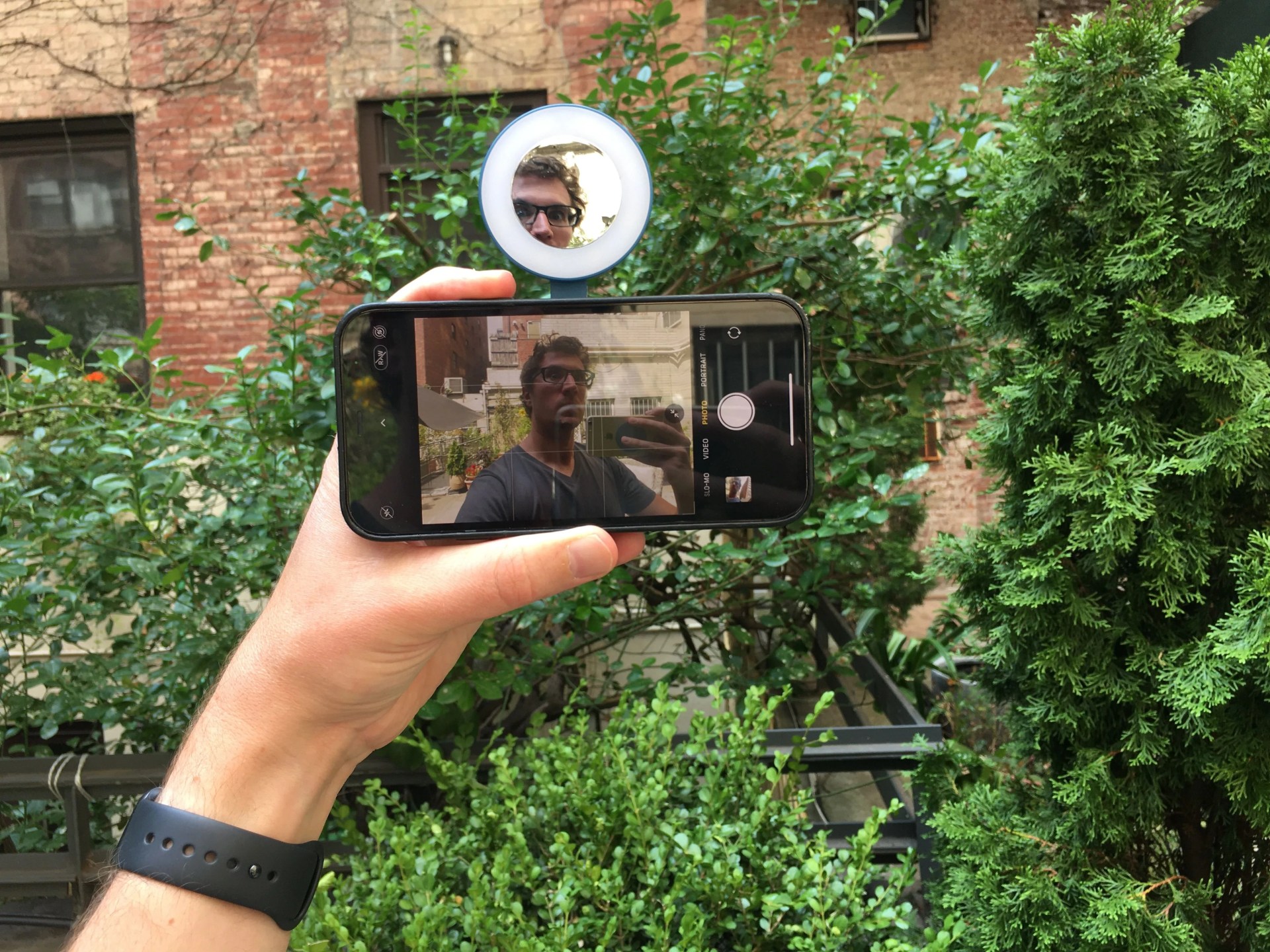 snapgrip shiftcam iphone magsafe