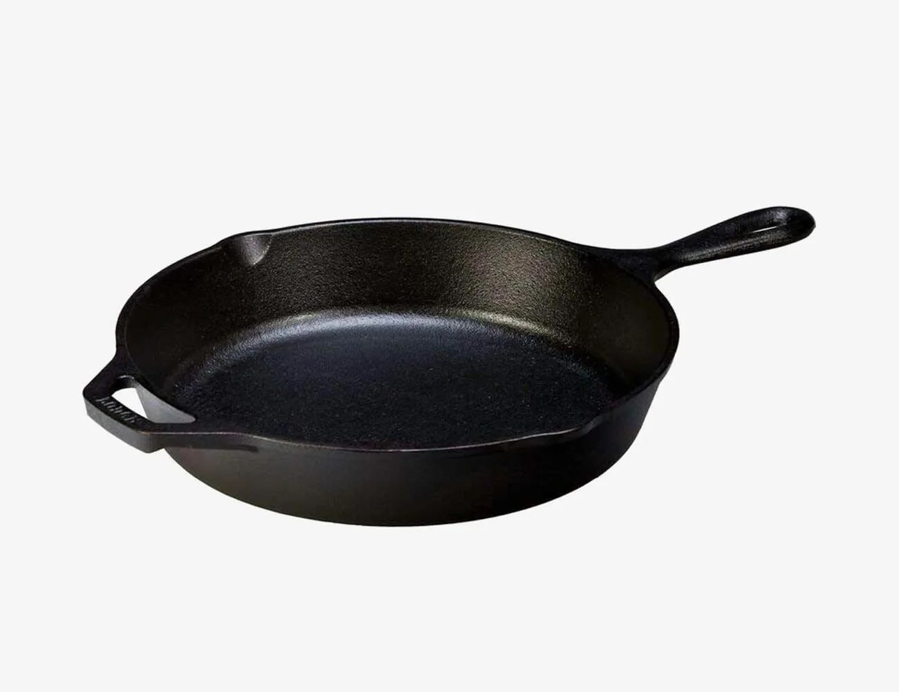 cast iron skillet gear patrol