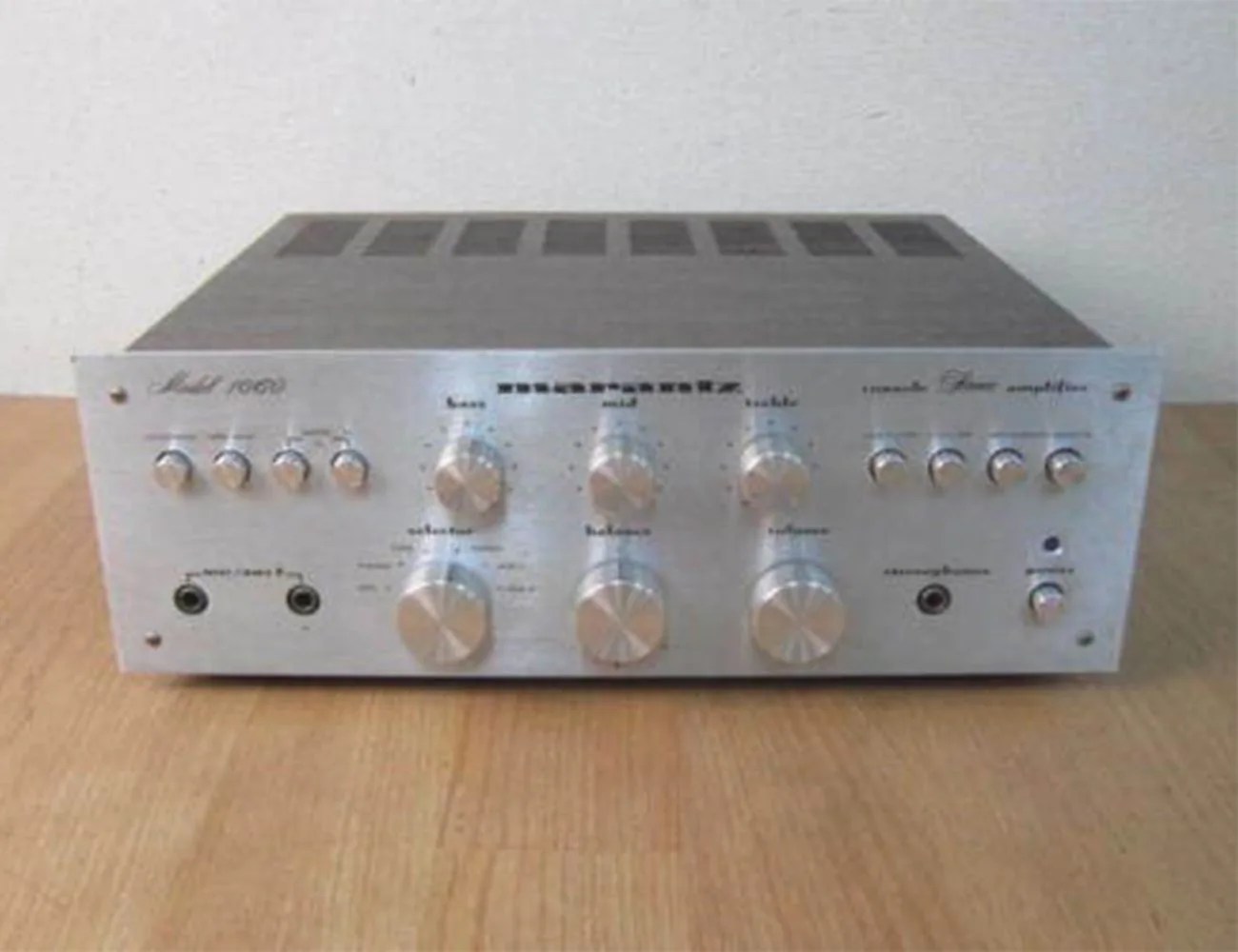 Marantz 1060