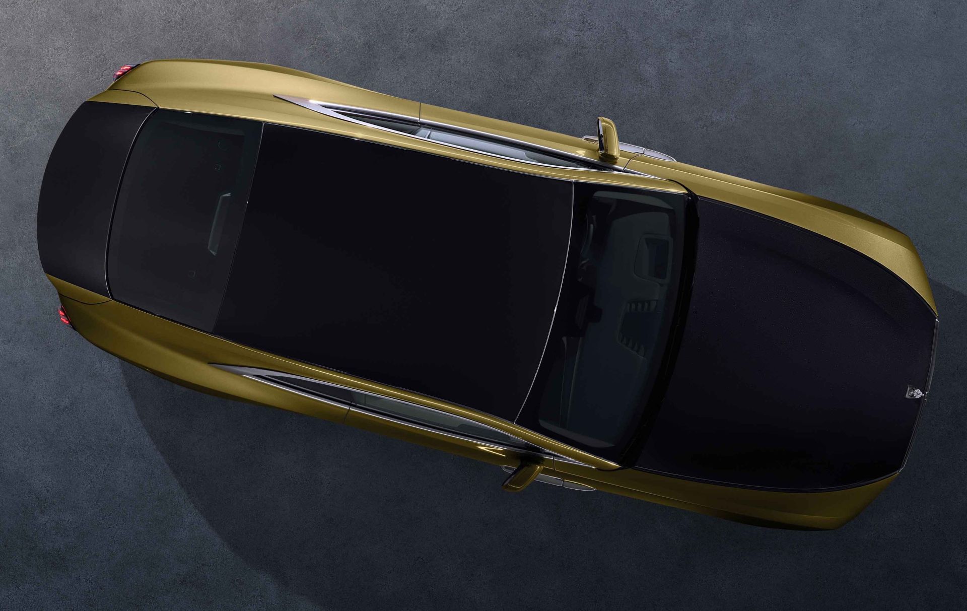 rolls royce spectre electric car