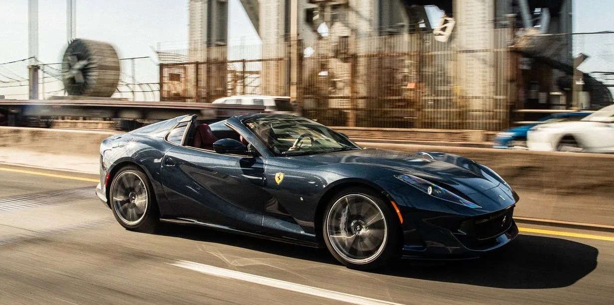 ferrari 812 gts george washington bridge