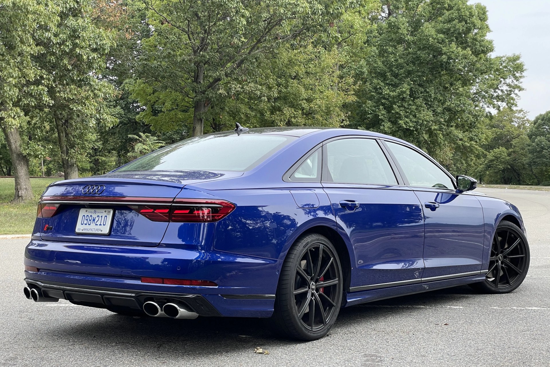 2023 audi s8 blue