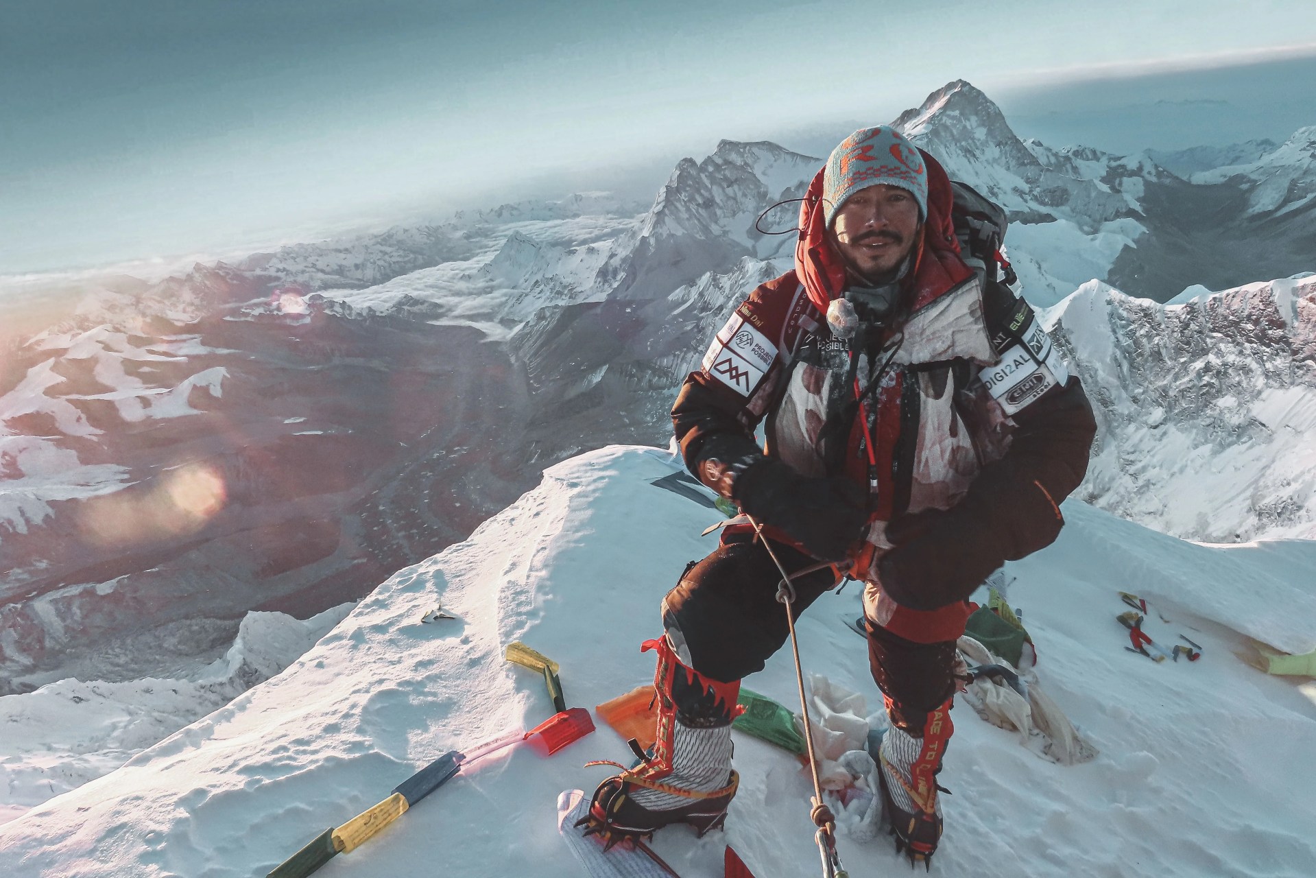 nimsdai purja on mt everest
