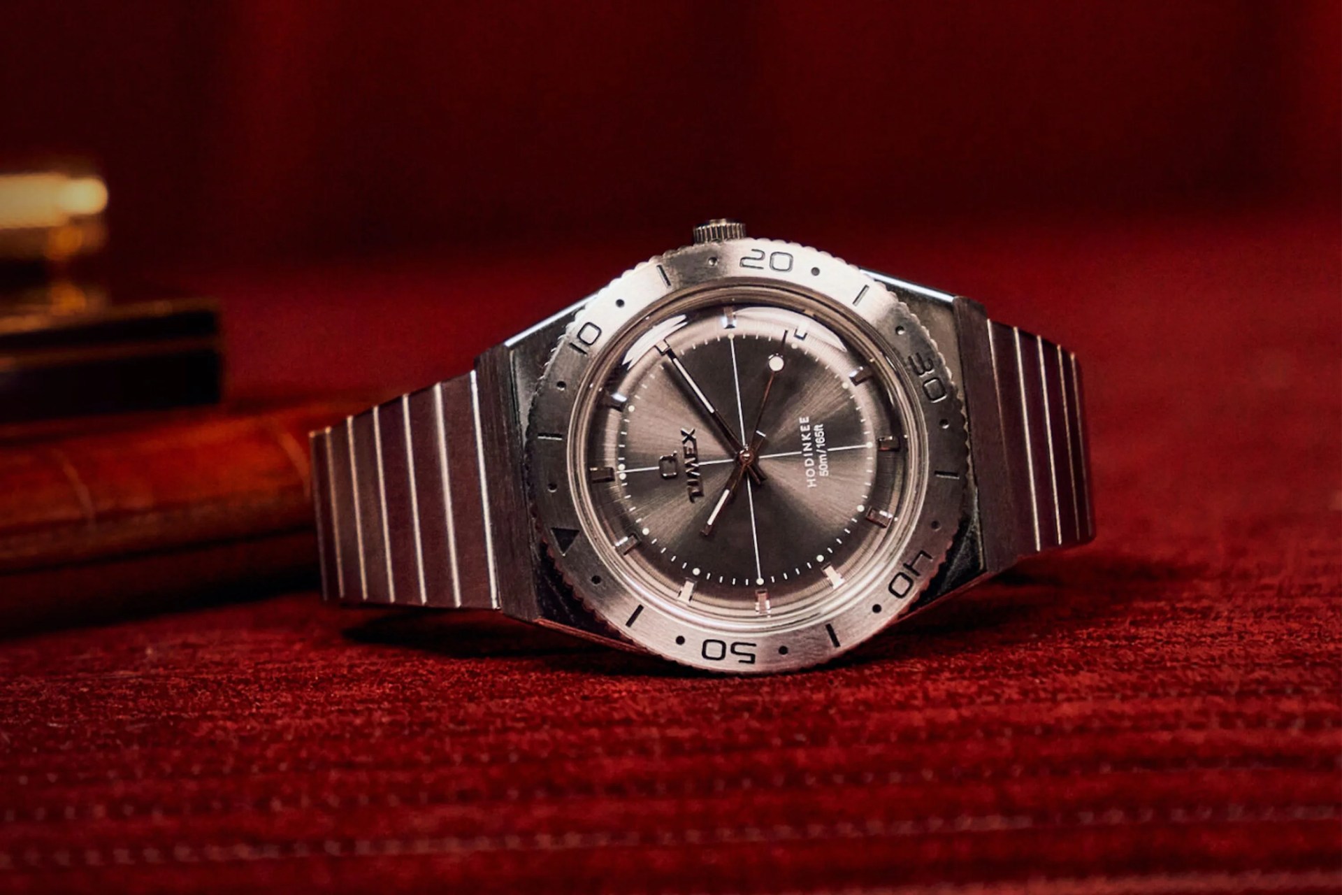 q timex vintage hodinkee watch